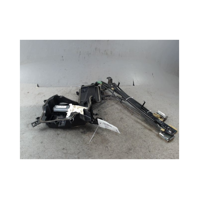 MECANISME+MOTEUR LEVE-GLACE AVANT DROIT SEAT LEON 2005-