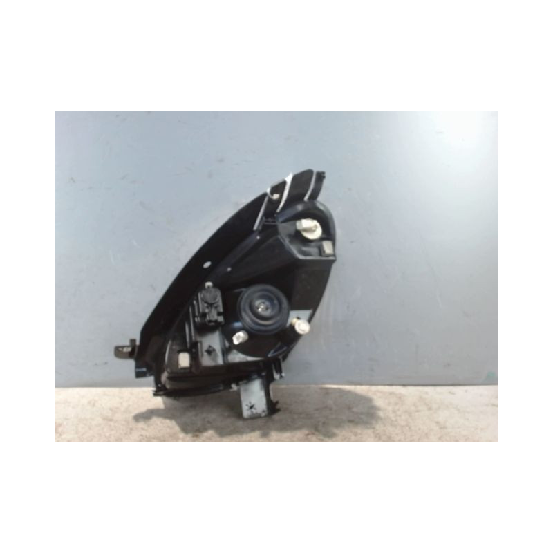 PHARE DROIT CITROEN XSARA PICASSO