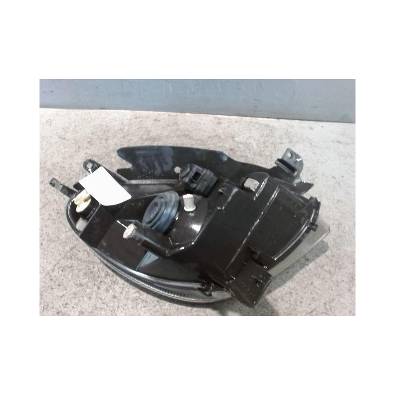 PHARE GAUCHE CITROEN XSARA PICASSO