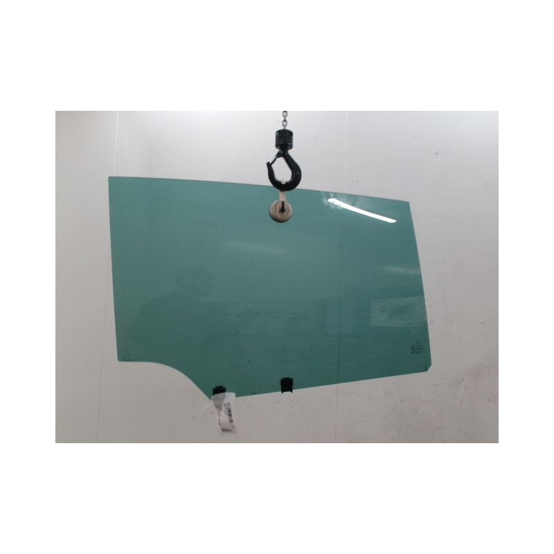GLACE PORTE ARD PEUGEOT 5008 2009-