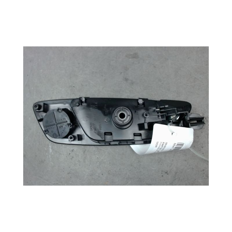 POIGNEE INTERIEURE PORTE ARRIERE GAUCHE SEAT LEON