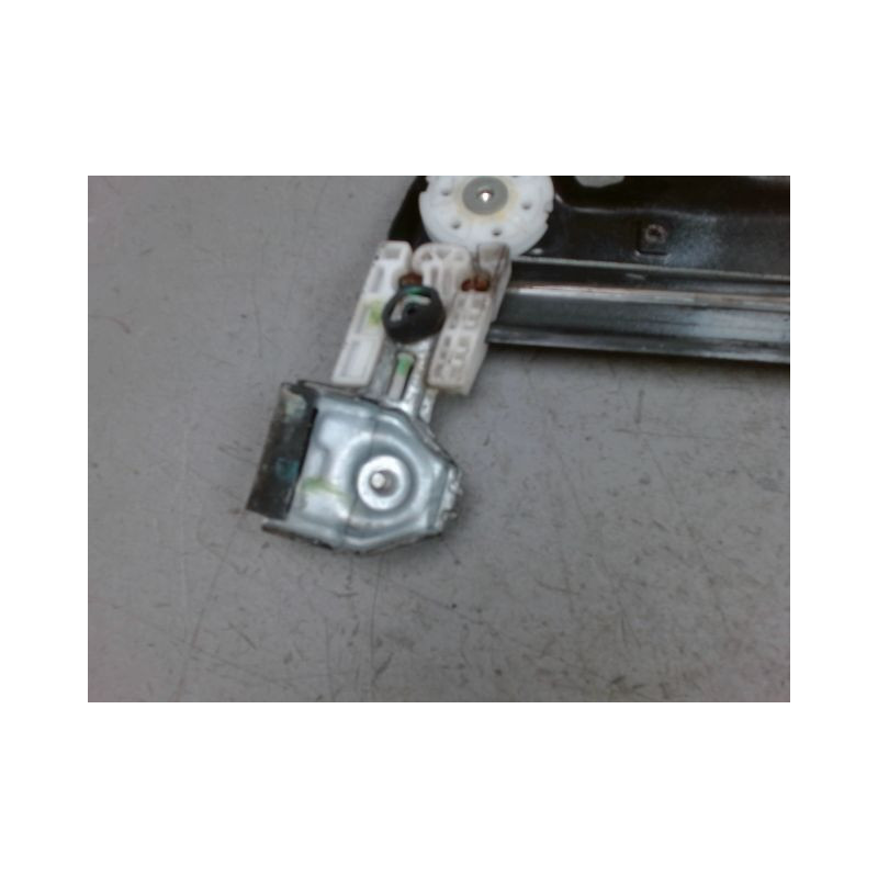 MECANISME+MOTEUR LEVE-GLACE AVANT DROIT OPEL MERIVA