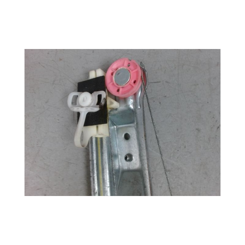 MECANISME LEVE-GLACE ARRIERE DROIT OPEL CORSA 06-09