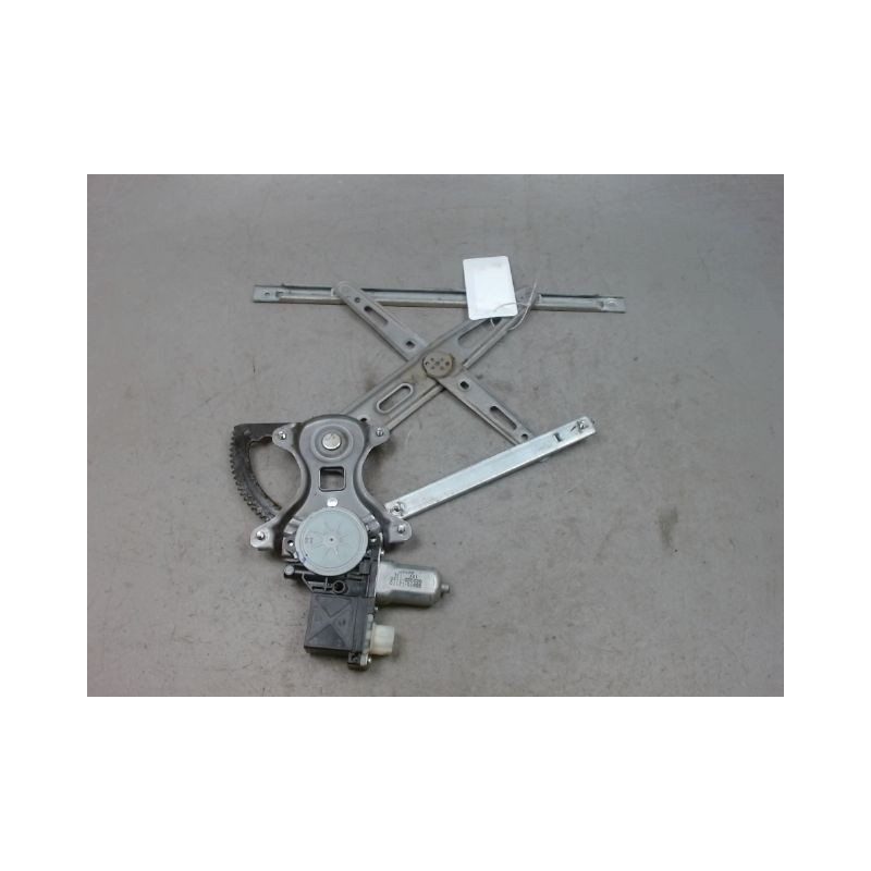 MECANISME+MOTEUR LEVE-GLACE AVANT GAUCHE HYUNDAI I 20 2009-