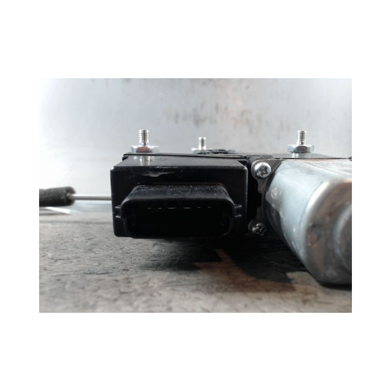 MECANISME+MOTEUR LEVE-GLACE AVANT GAUCHE HYUNDAI I10