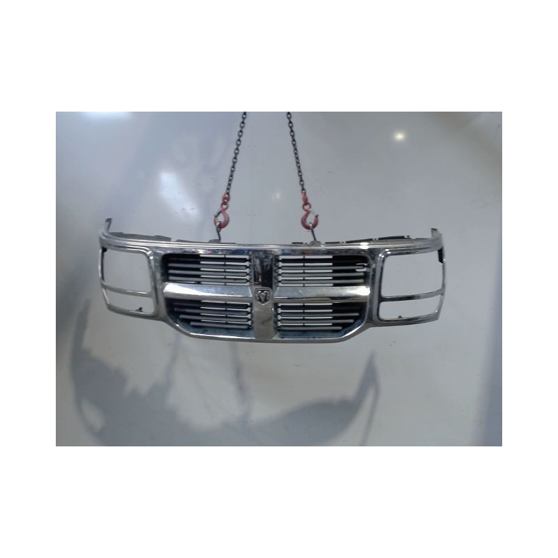 CALANDRE DODGE NITRO