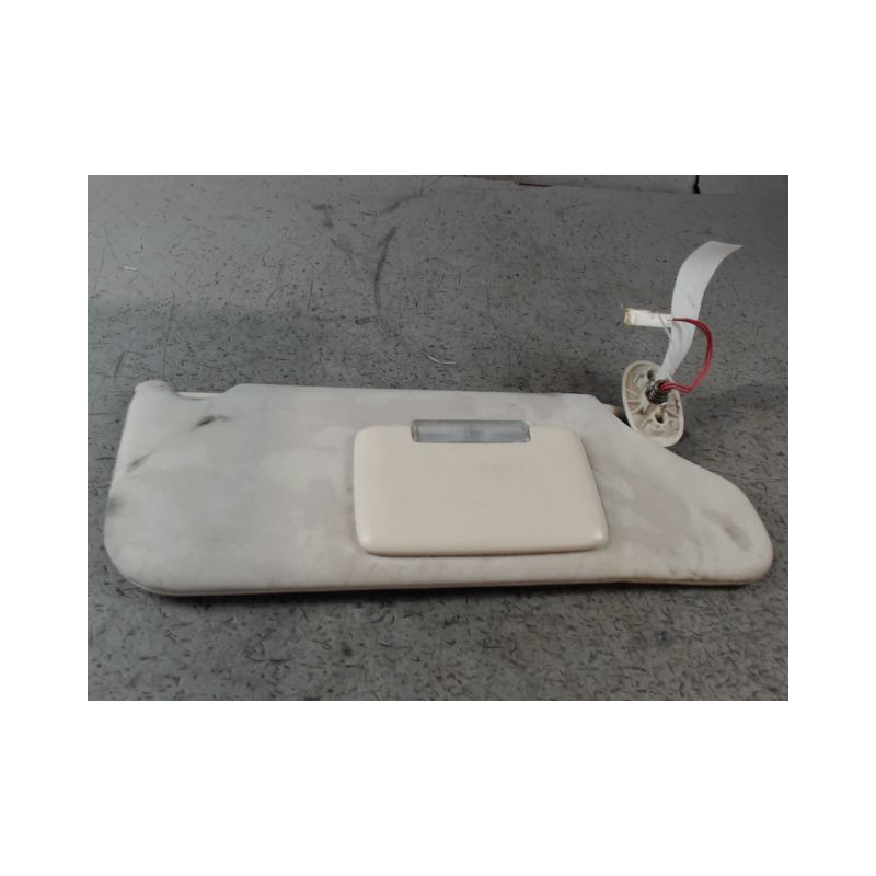 PARE-SOLEIL D DODGE NITRO