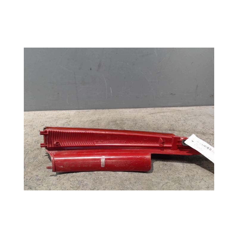 ECRAN FEU ARRIERE DROIT CITROEN C4 04-08