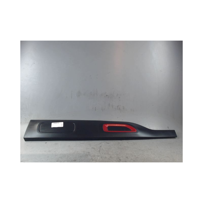 PROTECTION PORTE AVANT DROIT CITROEN C4 CACTUS