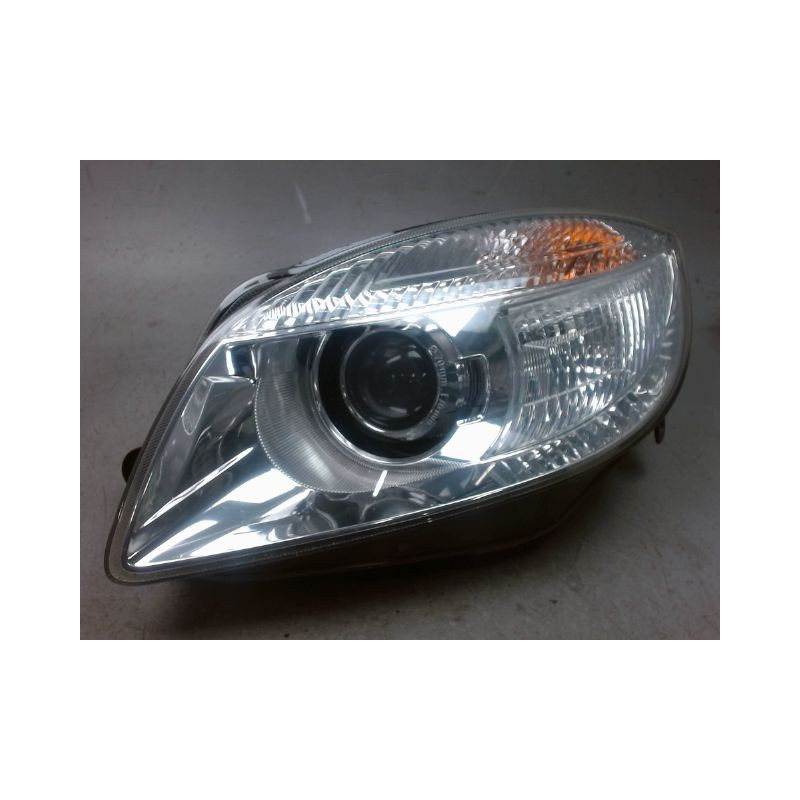 PHARE GAUCHE SKODA FABIA 2007-