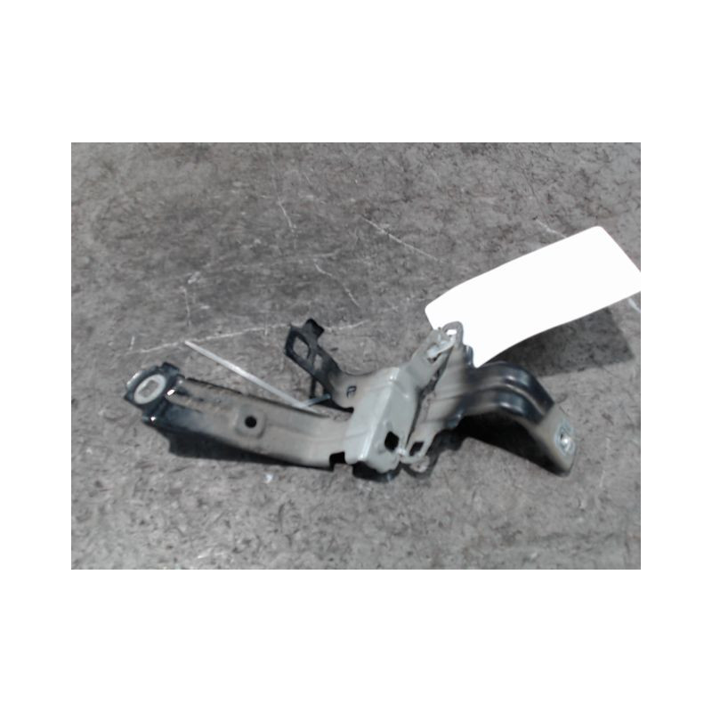 SUPPORT AILE AVD BMW SERIE 1