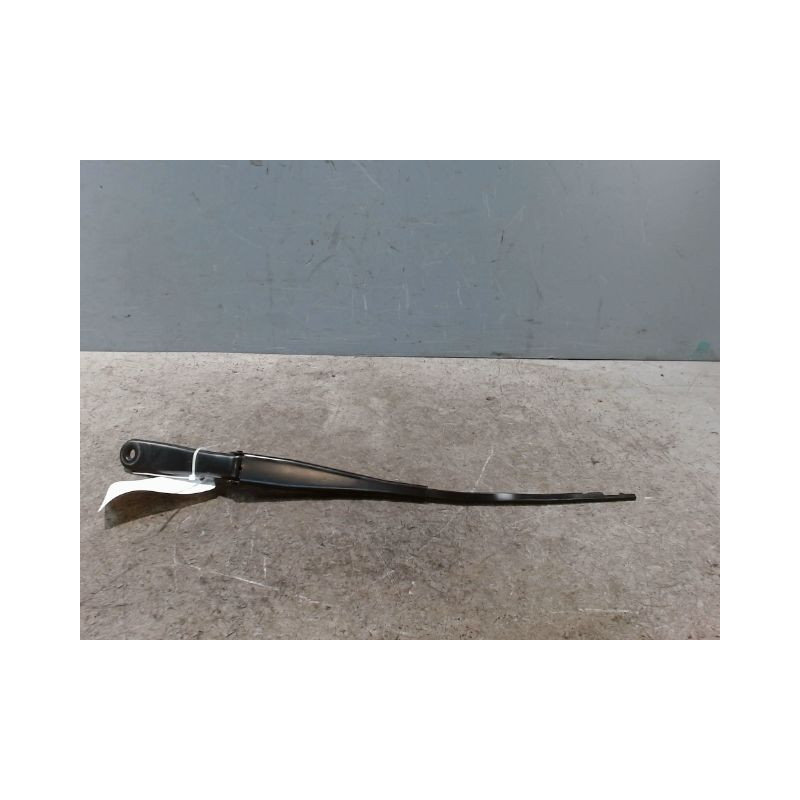 BRAS ESSUIE-GLACE AVANT GAUCHE CITROEN C3