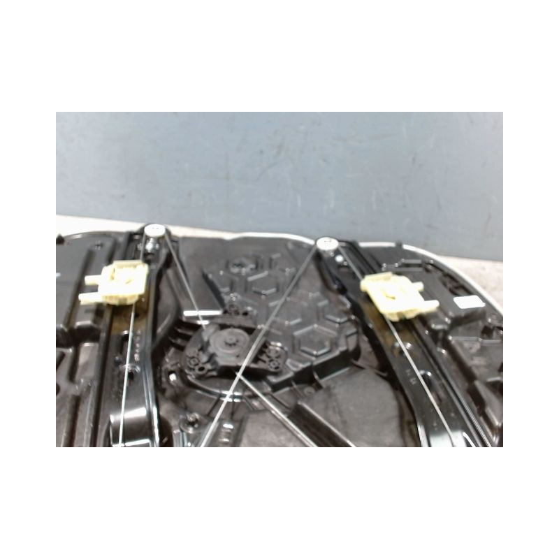 MECANISME+MOTEUR LEVE-GLACE AVANT DROIT VOLVO XC40