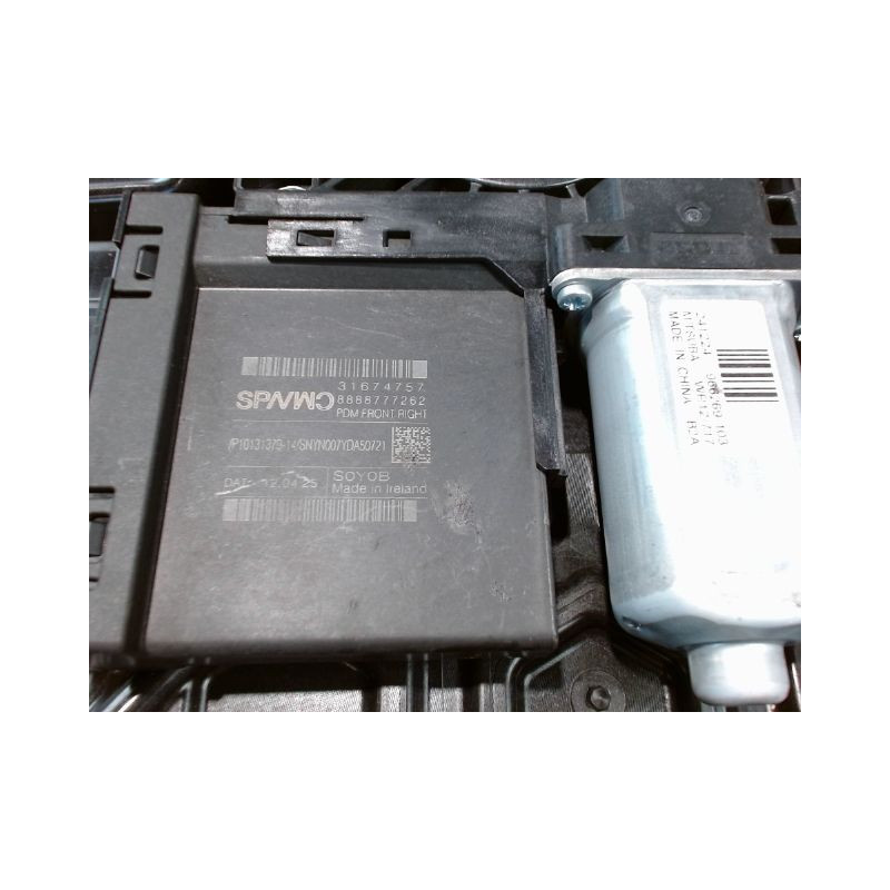 MECANISME+MOTEUR LEVE-GLACE AVANT DROIT VOLVO XC40