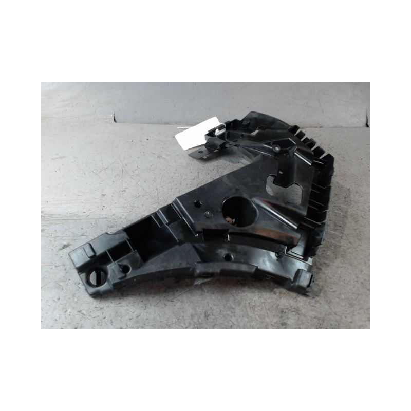 SUPPORT PARE-CHOC ARD VOLVO XC40