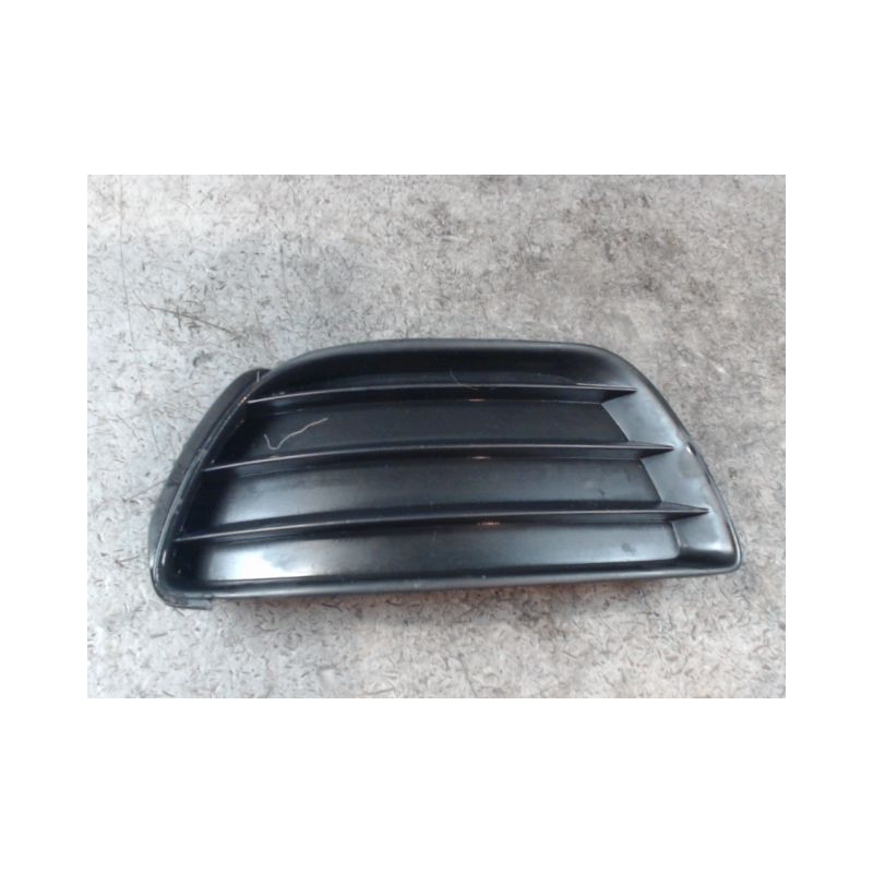 OBTURATEUR PHARE ADDITIONNEL PARE-CHOC AVG FIAT PUNTO 2003-
