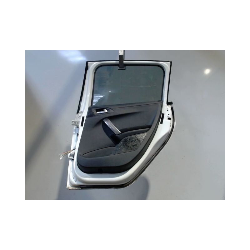 PORTE ARRIERE DROIT PEUGEOT 2008