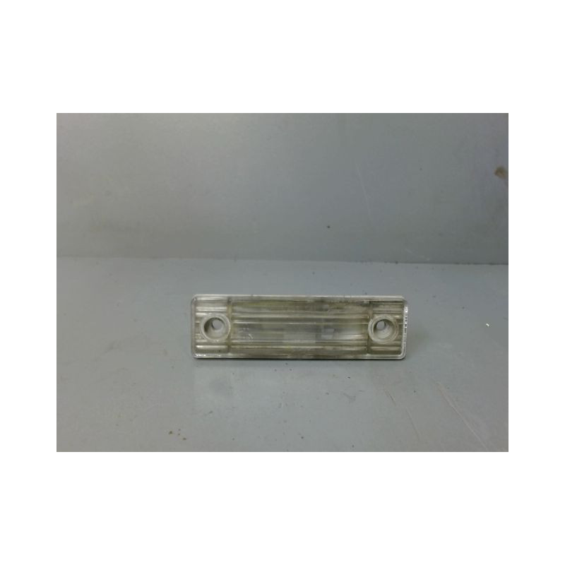 ECLAIREUR PLAQUE DE POLICE DROIT CHEVROLET CAPTIVA