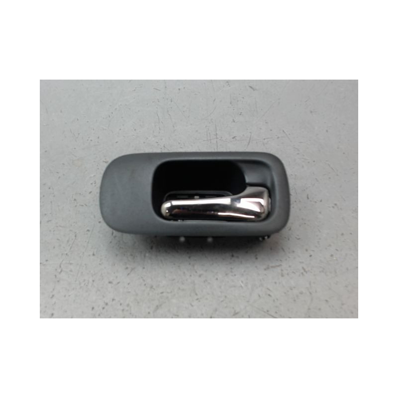 POIGNEE INTERIEURE PORTE AVANT DROIT HONDA CR-V 2002-