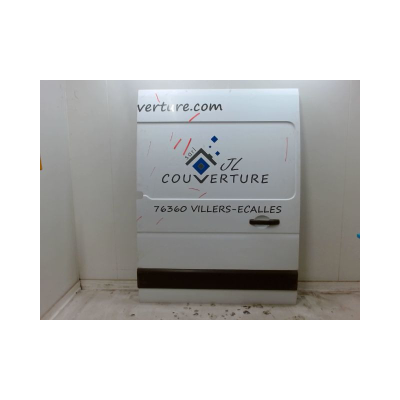 PORTE COULISSANTE DROITE NISSAN NV400
