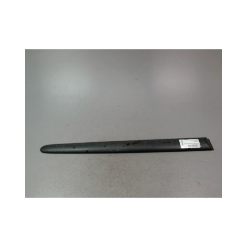 PROTECTION PORTE ARRIERE DROIT PEUGEOT 206 1998-2009