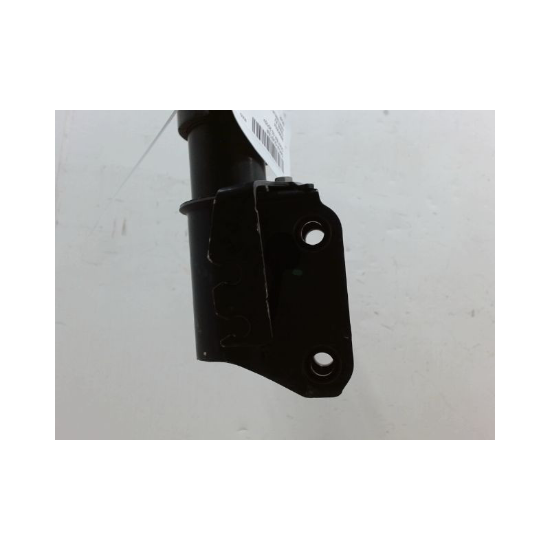 AMORTISSEUR AVANT DROIT DACIA DUSTER 2010-