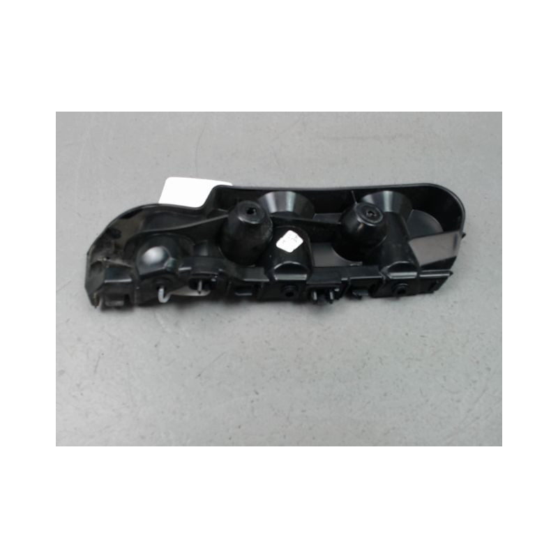 SUPPORT PARE-CHOC ARG DACIA DUSTER 2010-