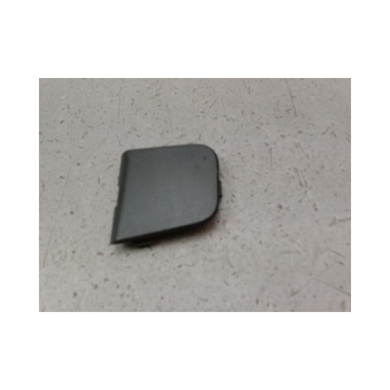 OBTURATEUR COUVRE CROCHET DE BOUCLIER AV RENAULT SCENIC MONOSP. II Phase 2 2006-2009