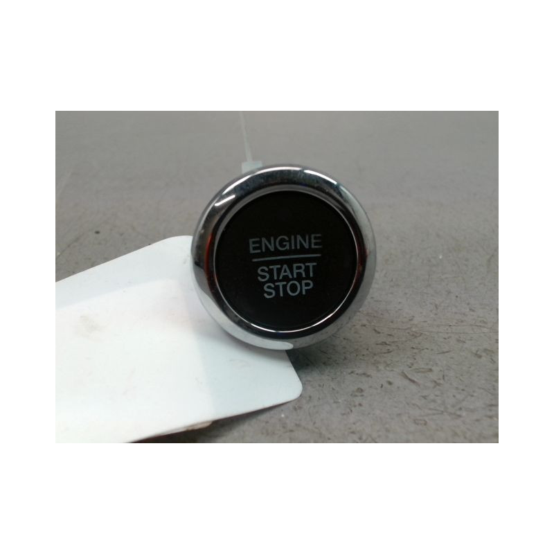 BOUTON DE DEMARRAGE FORD KA+