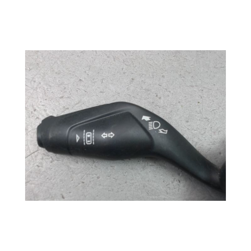 COMMANDE CLIGNOTANT FORD MONDEO 2007-