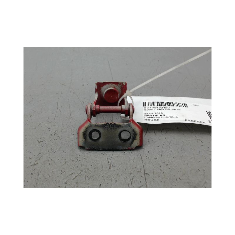 CHARNIERE HAYON G SUZUKI SWIFT III 2005-2011