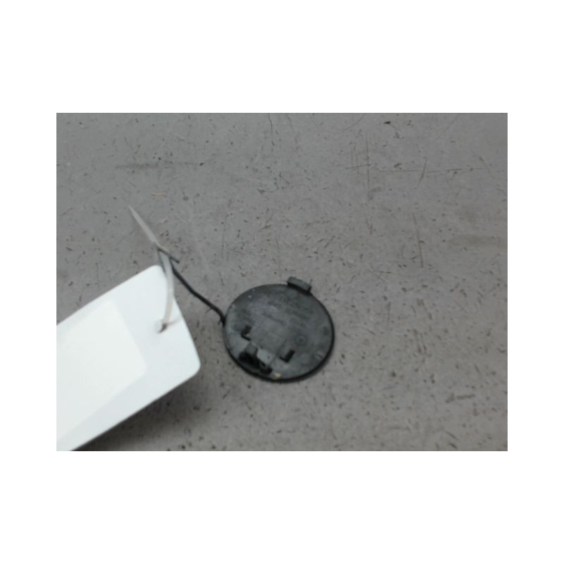 OBTURATEUR COUVRE CROCHET DE BOUCLIER AV AUDI A6 2004-