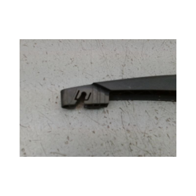 BRAS ESSUIE-GLACE ARRIERE FORD FOCUS III 2011-...