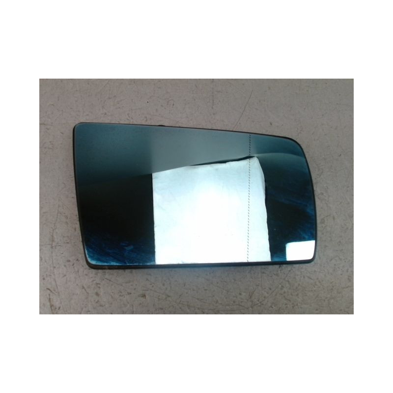 GLACE RETROVISEUR EXT D MERCEDES CLASSE E BERL. II Phase 1 (210) 1995-1999