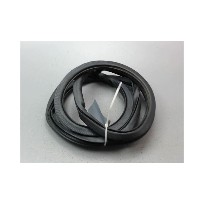 JOINT PORTE AVANT DROIT VOLKSWAGEN GOLF PLUS Phase 1 (1K) 2005-2009