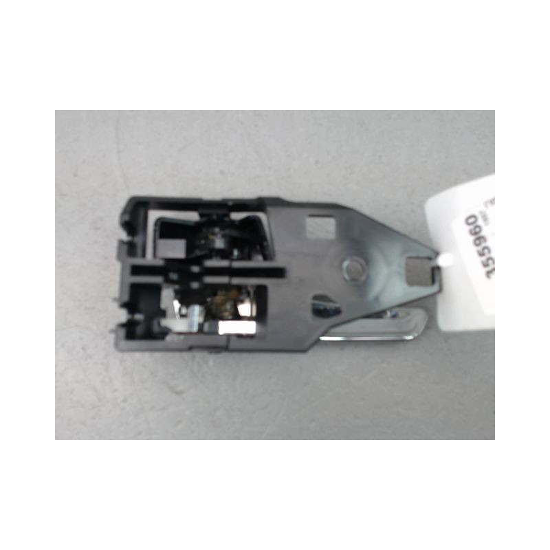 POIGNEE INTERIEURE PORTE ARRIERE DROIT TOYOTA RAV4 2003-