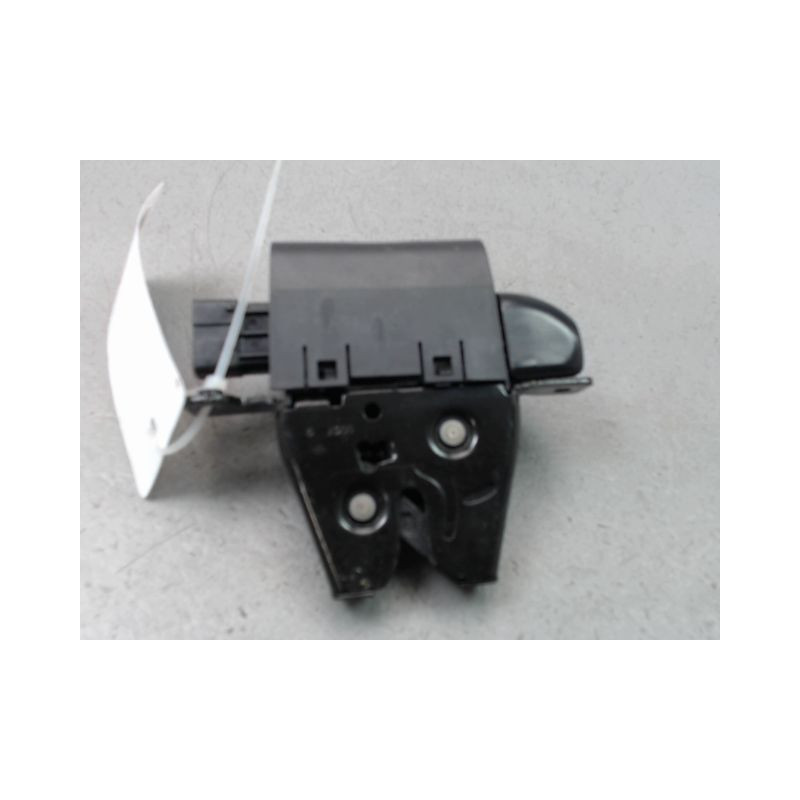 SERRURE COFFRE ARRIERE SAAB 9-3 2007-