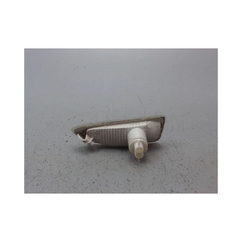 REPETITEUR AILE DROIT OPEL ASTRA IV Phase 1 (J) 2010-2012