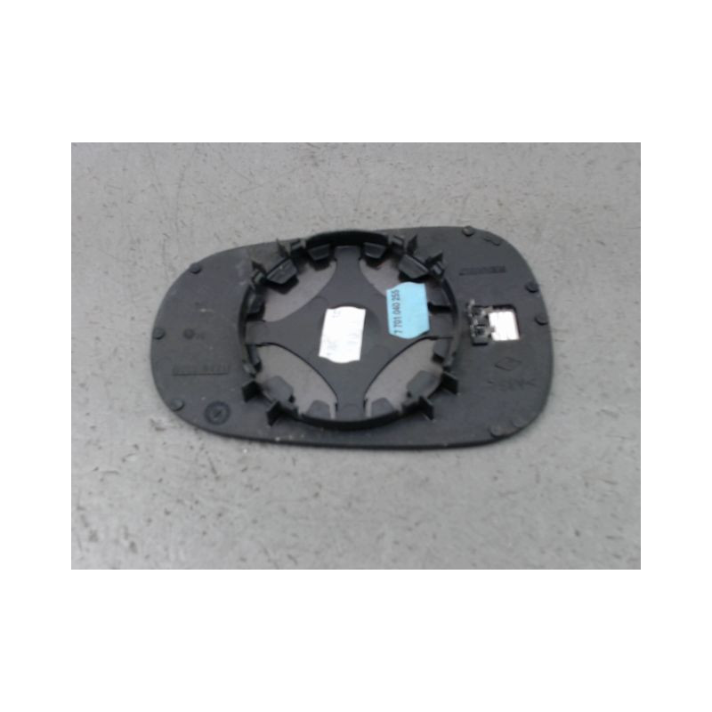 GLACE RETROVISEUR EXT G RENAULT CLIO II Phase 2 2001-2006