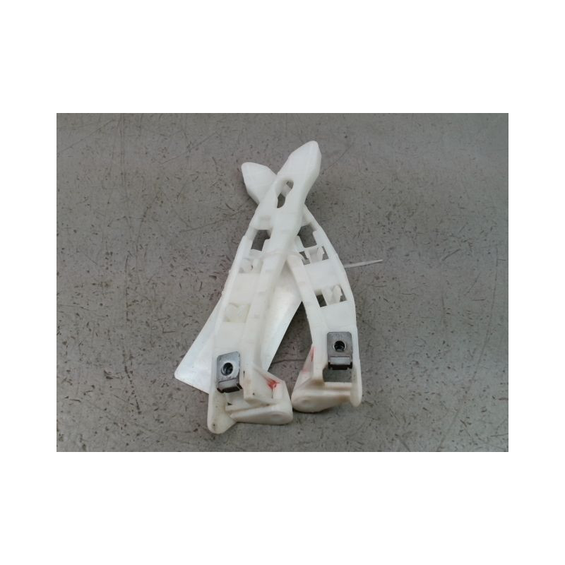 JEU SUPPORTS PARE-CHOC ARRIERE PEUGEOT 208 Phase 1 2012-...