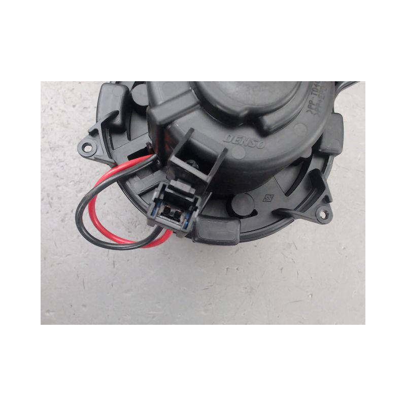 MOTEUR VENTILATEUR CHAUFFAGE RENAULT ZOE