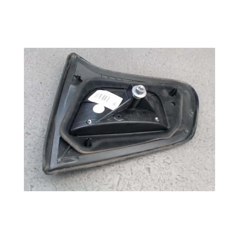 FEU ARRIERE INTERIEUR GAUCHE CITROEN C3