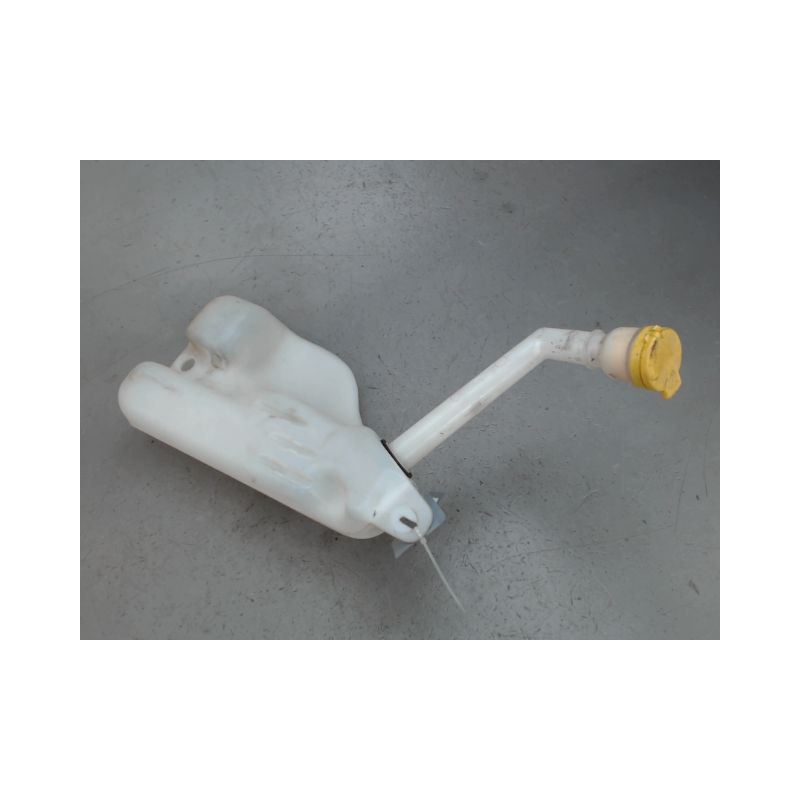 RESERVOIR LAVE-GLACE AVANT RENAULT MEGANE