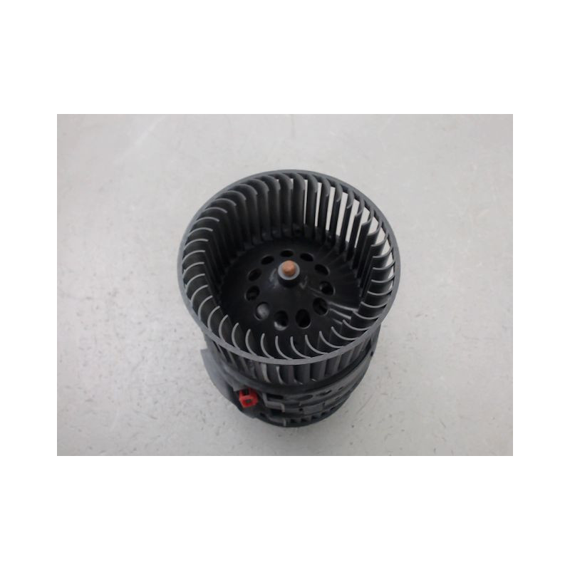 MOTEUR VENTILATEUR CHAUFFAGE RENAULT MEGANE