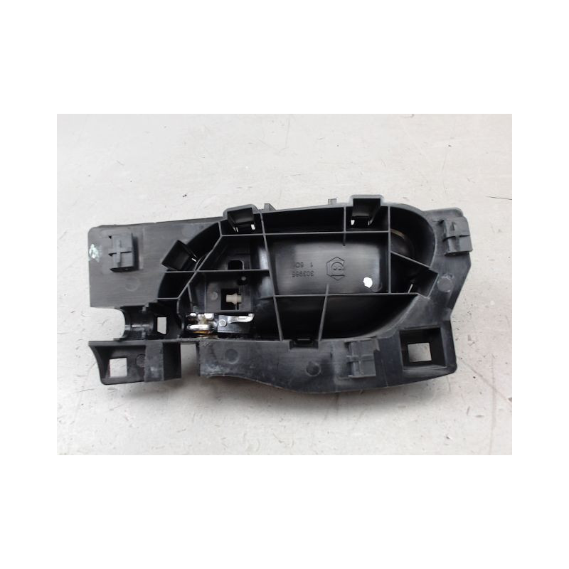 POIGNEE INTERIEURE PORTE AVANT DROIT PEUGEOT 208