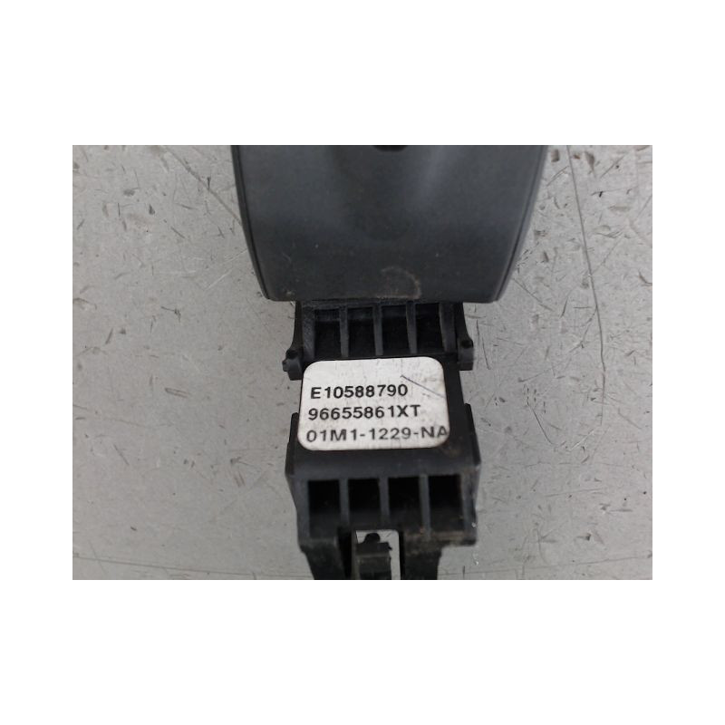 COMMANDE REGULATEUR/LIMITATEUR VITESSE PEUGEOT 207
