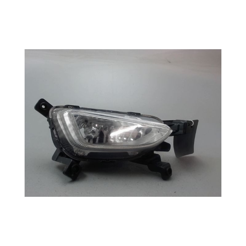 PHARE ANTIBROUILLARD AVANT GAUCHE HYUNDAI TUCSON -04