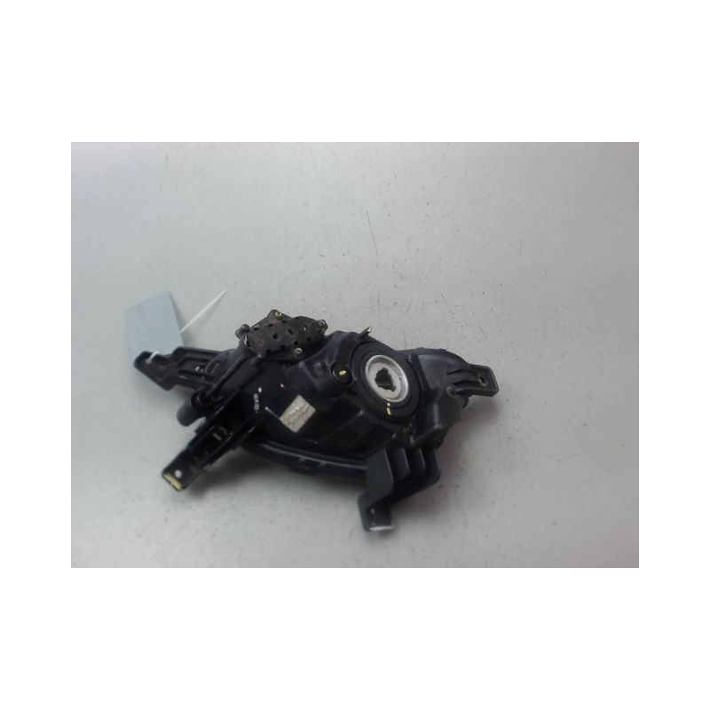 PHARE ANTIBROUILLARD AVANT GAUCHE HYUNDAI TUCSON -04