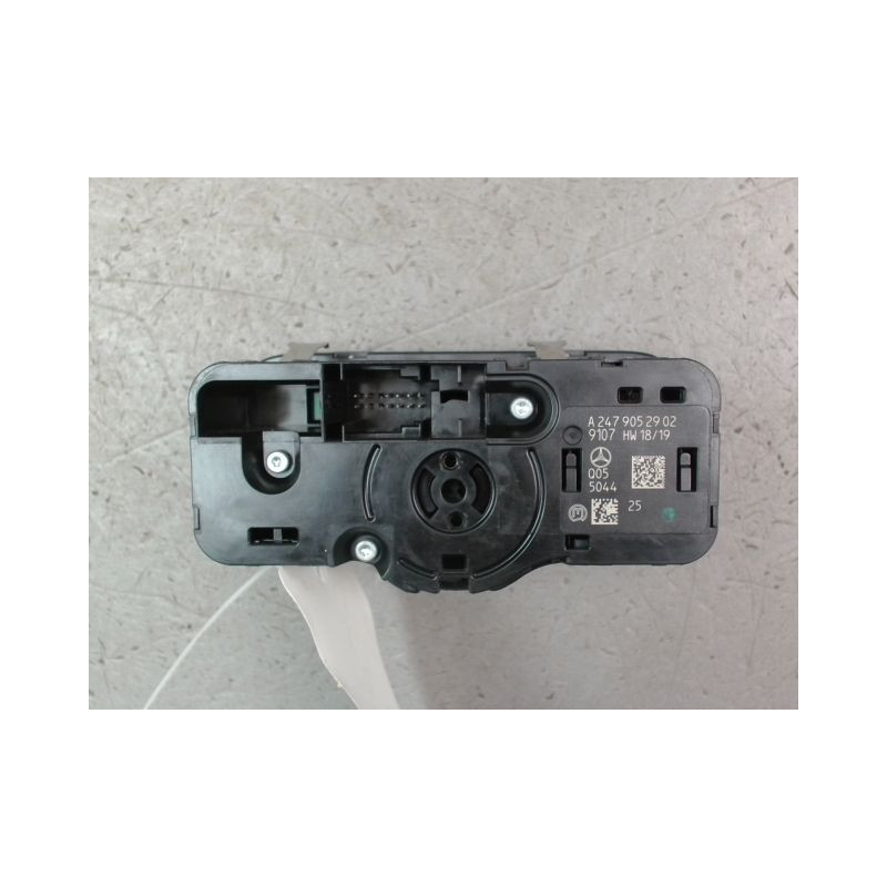 INTERIEUR COMMANDE PHARES MERCEDES CLASSE A 2004-