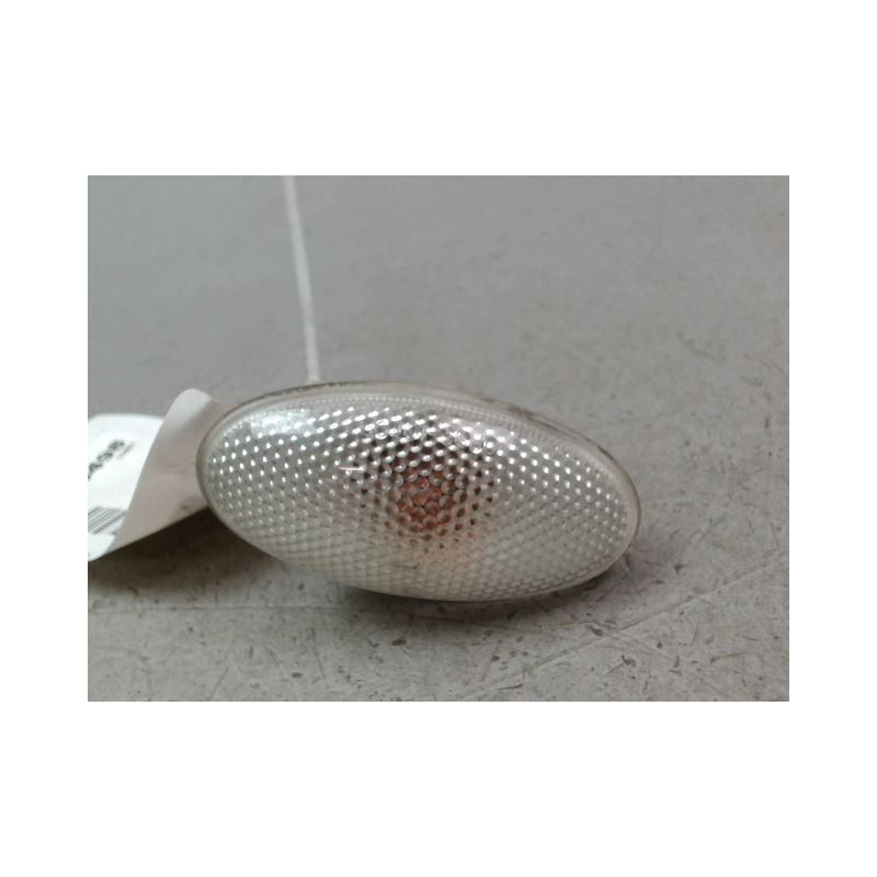 REPETITEUR AILE DROIT SUZUKI SWIFT III 2005-2011
